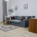 Sarmacka Apartment In Wilanow