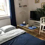 Blue Dior Apartment Warsaw