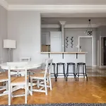 Jezuicka Old Town Pleasant Apartment