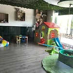 Apartament Zoliborz Arkadia By Renters Prestige