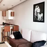 Chopin Apartments - Platinum Towers