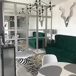 Luxury Wola Apartament