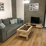Apartament Lirowa