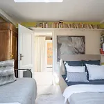 White Loft Stare Bielany Vintage Slow