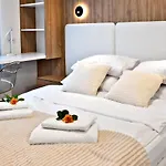 Ogrodowa P&O Serviced Apartments