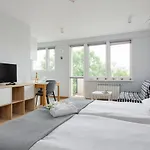 Apartments City Center Powisle By Noclegi Renters