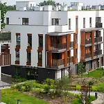 Golden Apartment Ursynow By Noclegi Renters