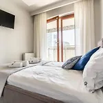 Golden Apartments - Oxygen Residence