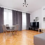 Kamienica Stanislawa Augusta Warszawa By Noclegi Renters