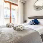 Golden Apartments - Oxygen Residence