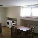 21 Podchorazych Apartment Near Royal Lazienki Park