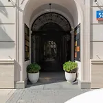 Residence On Wspolna Str. Apartment Warsaw By Renters