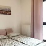 Newburg Apartments Wolska