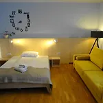 Pokorna 2 By Visitwarsaw Apartments