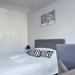 Wronia Business Residence
