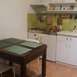 Kawalerka Na Starym Zoliborzu