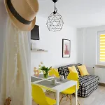 Flat Zlote Tarasy Street