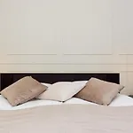 Awangarda Apartment Warsaw Ochota By Renters Prestige