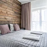 Mennica Residence - City Center - Golden Apartments