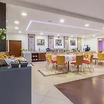 Hotel Poleczki Warsaw Airport