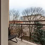 City Center Apartment Elektoralna By Noclegi Renters