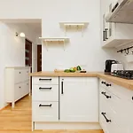 Apartment Grzybowska By Noclegi Renters