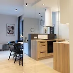 Arkadia Prime Apartment