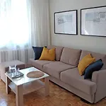 Apartament Afrykanska