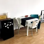 Artystyczny Apartment na Żoliborzu