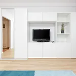 Studio Apartment Mokotów Malawskiego by Renters