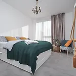 Jakto Apartments