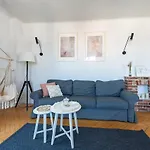 Sleepwithus Wilcza Apartment