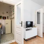 Superapart Krucza 47A