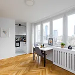 Superapart Zelazna 83-85