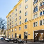 Sleepwithus Wilcza Apartment