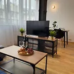 Wiejska 14 - 500M Od Sejmu Rzeczypospolitej - 450M Do Ambasady Usa - Smart Tv - Wifi - W Pelni Wyposazona Kuchnia
