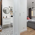 Top Floor View Apartment Marszalkowska By Noclegi Renters