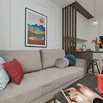 Apartment Nova Ochota Lopuszanska By Renters