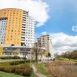 Saska Kępa Emerald Studio