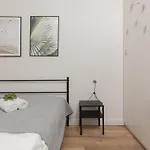 Forum Wola Jana Kazimierza Apartment By Noclegi Renters