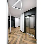 Metro Marymont Pleasant Studio