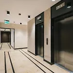 Apartament Mennica Residence - Chic Apartments