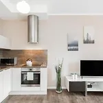 Golden Apartments - Kolejowa - One Bedroom