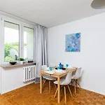 Super Apart Stępińska