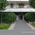 Business Apartments Warsaw Wola Kasprzaka By Renters