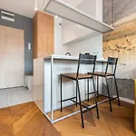 Nowa Praga Geometric Yellow Apartment