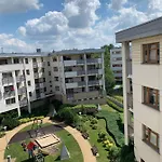 Comfortable Rooms In The Apartament On Aleja Wilanowska 5