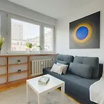 2 Bedroom Apt In Heart Of Warsaw Zgoda 9 Tv70