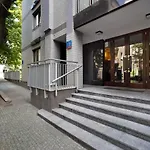 Mokotow Serviced Apartments Dolna