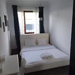 House4You Apartament Sakura Airport Chopin